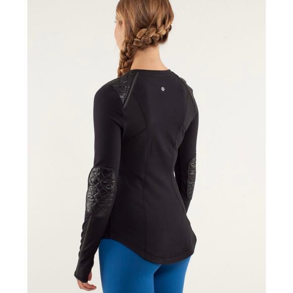 Lululemon Run Ice Queen Womens Black Long Sleeve Athletic Tee Reflective Logo 2 - Picture 2 of 11